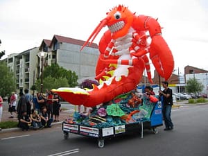 'Monβ the giant inflatable lobster float